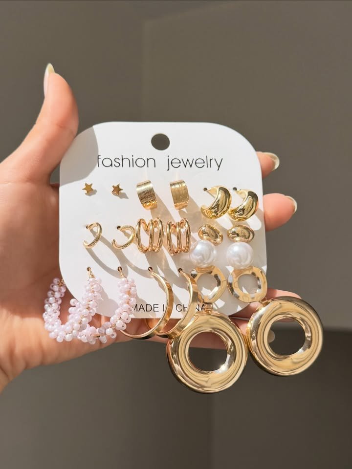 DAILYWEAR EARINGS
