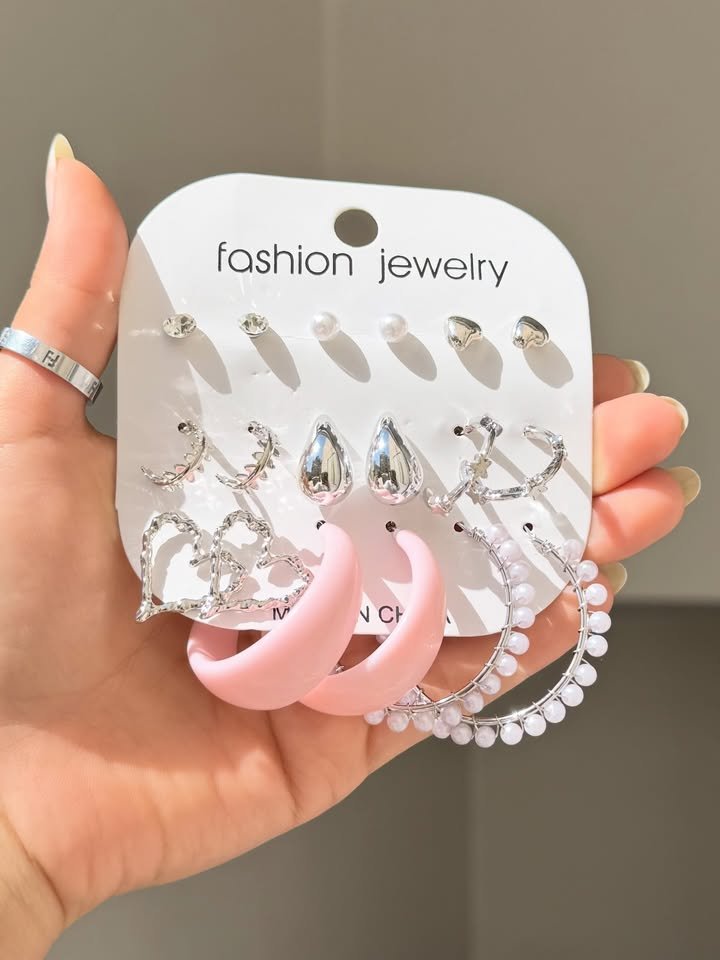 DAILYWEAR EARINGS